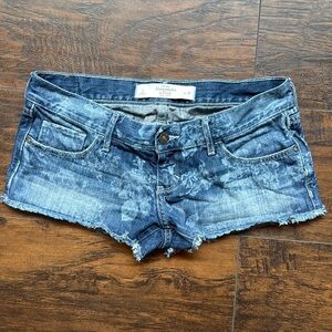 Abercrombie & Fitch jean shorts size 2 (A4)